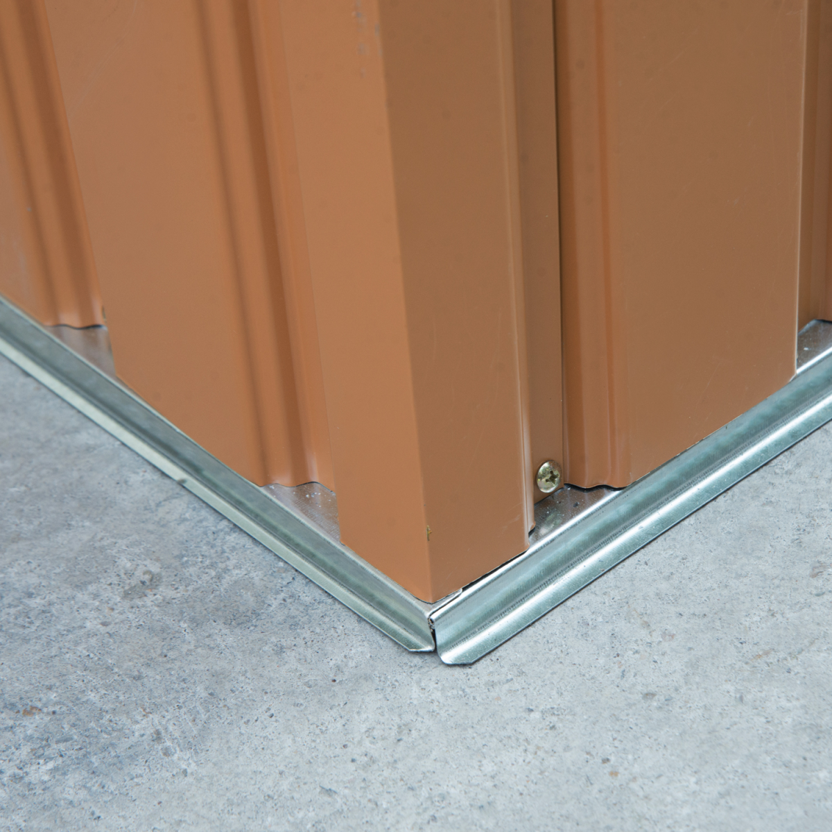Outsunny 9 x 6 ft Metal Storage Shed, Khaki, with Sliding Double Doors, Ventilation and Floor Foundation