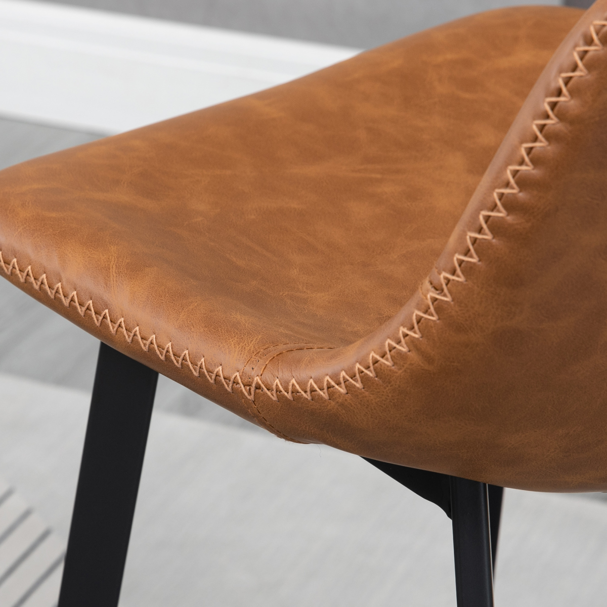 HOMCOM Set of 2 Industrial Bar Stools with Steel Legs and Faux Leather Seats, Brown