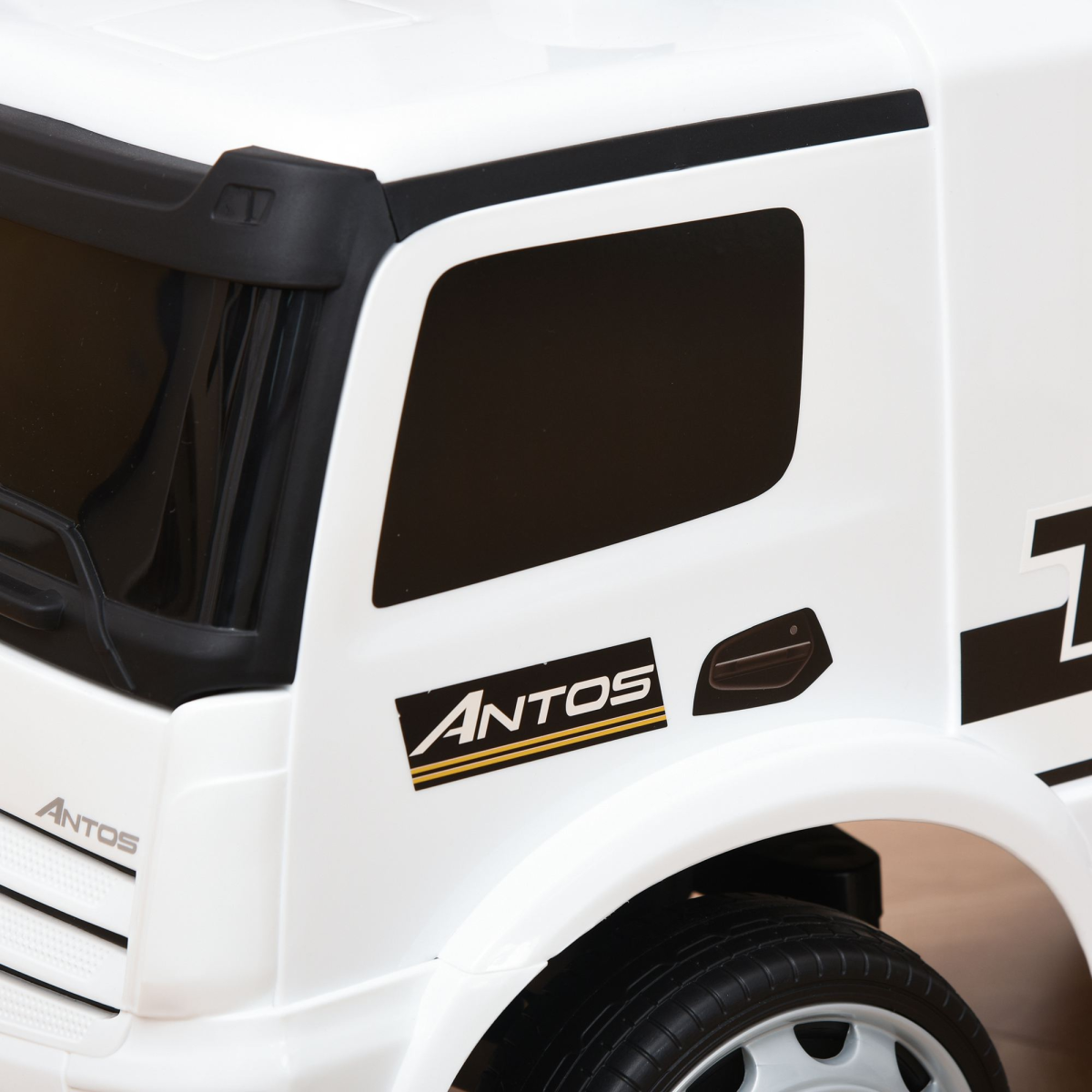 HOMCOM 3-in-1 Licensed Mercedes Ride-On Push Car with Under-Seat Storage for 12-36 Months White