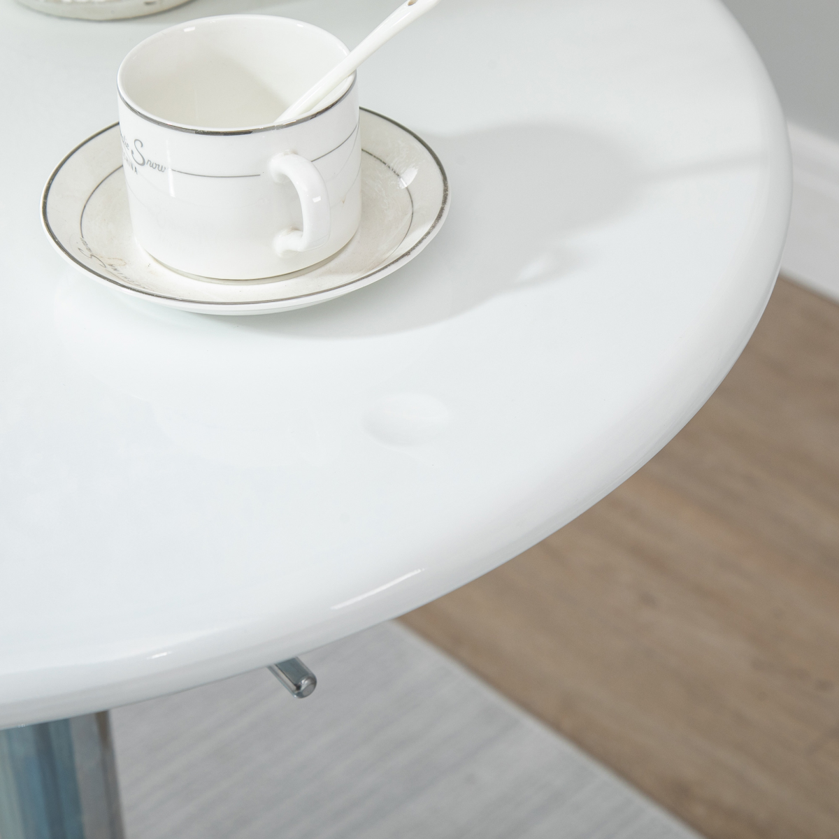HOMCOM Adjustable Swivel Bistro Pub Table with Painted White Top and Steel Base