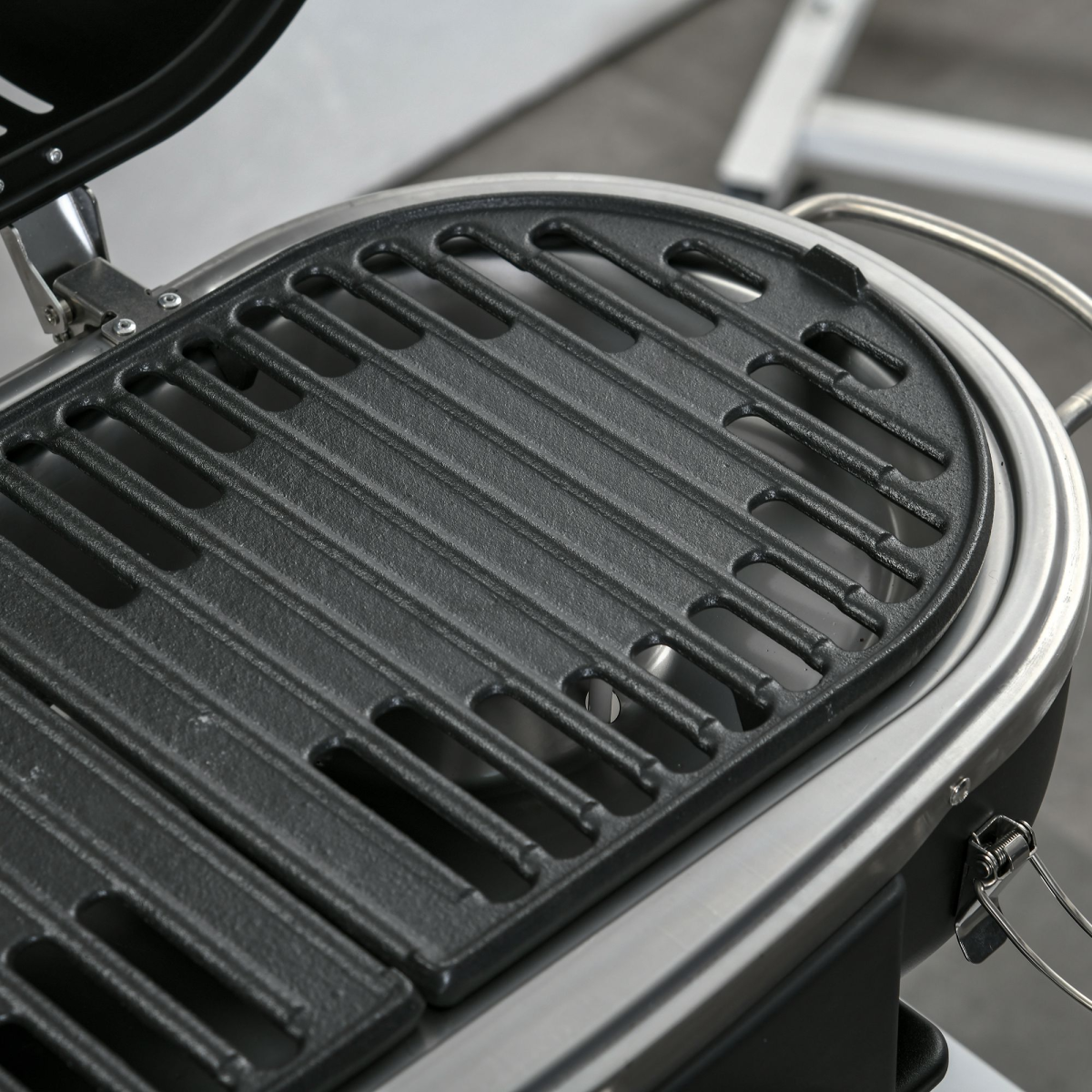 Outsunny Gas BBQ Grill, 2 Burner Tabletop BBQ with Lockable Lid, Thermometer, Piezo Ignition, Foldable Legs