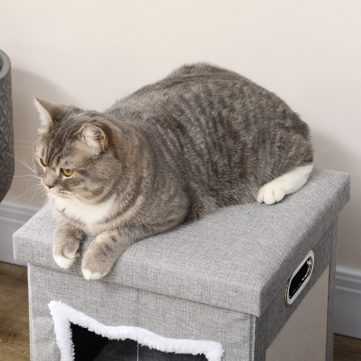 PawHut 2-in-1 Cat Bed Ottoman with Scratching Pad, Cushion & Handle