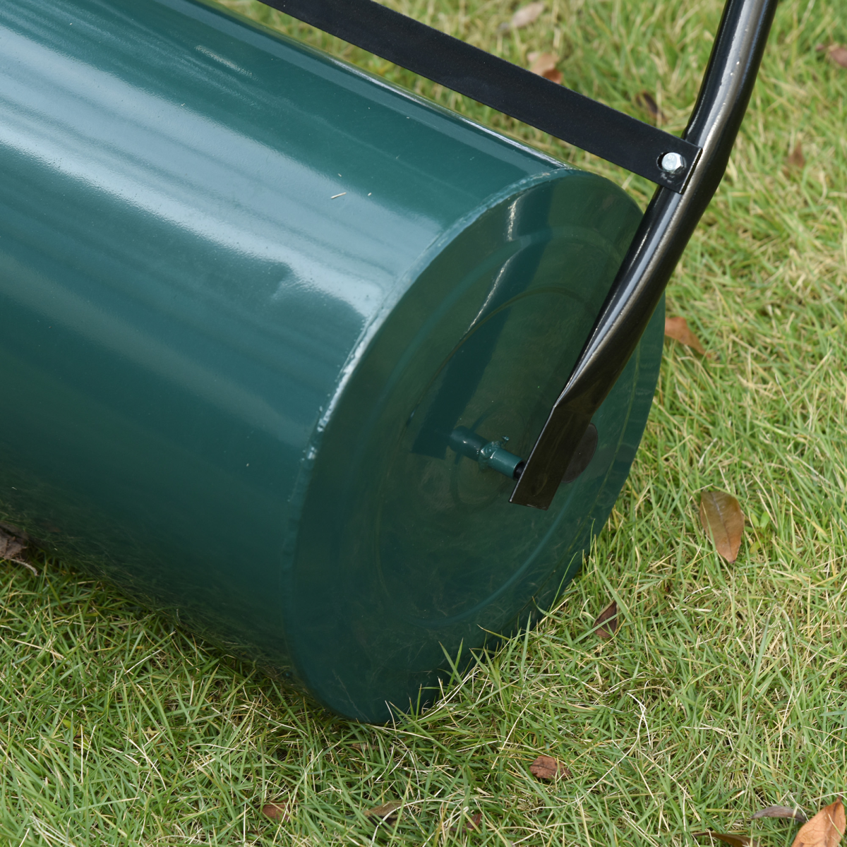 Outsunny 30cm Metal Lawn Roller, Fillable with Water or Sand, Sturdy Lawn Rolling Tool