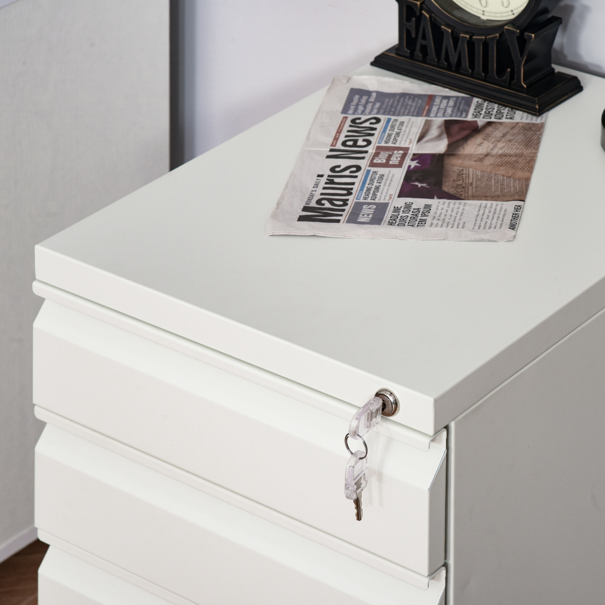 Mobile Lockable Steel Vertical File Cabinet with 3 Drawers and 5 Wheels