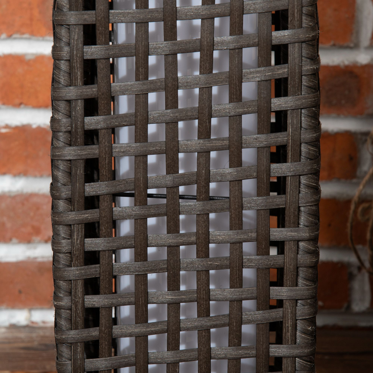 Outsunny Solar Rattan Garden Lantern with Auto On/Off LED Light