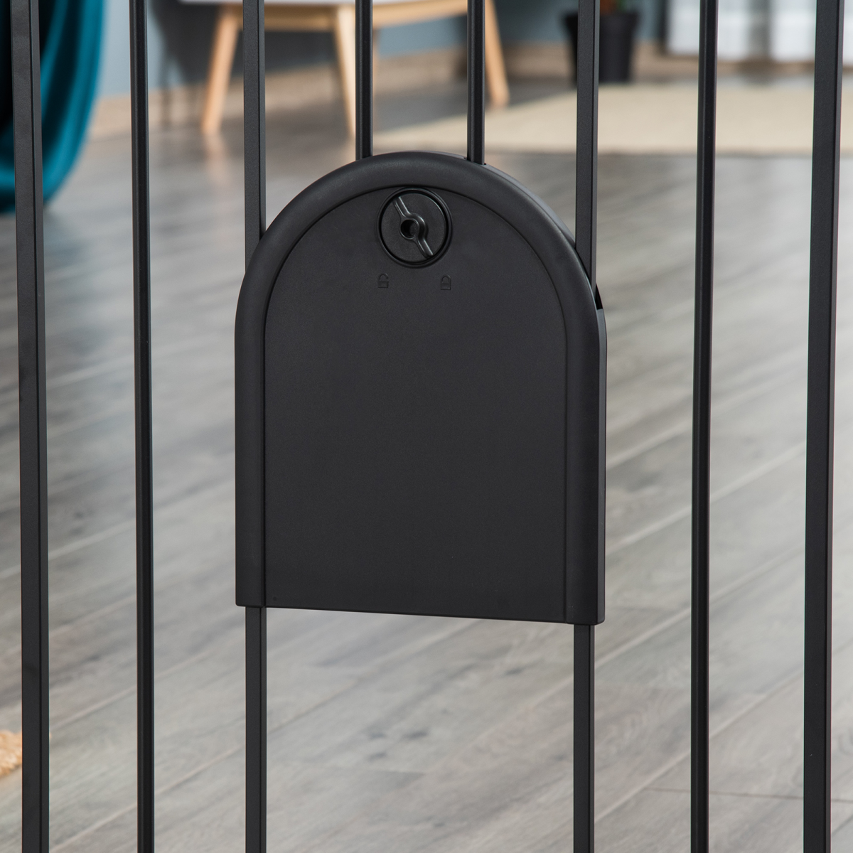 Black Pressure Fit Pet Safety Gate, Auto-Close, Double Lock, 75-82 cm