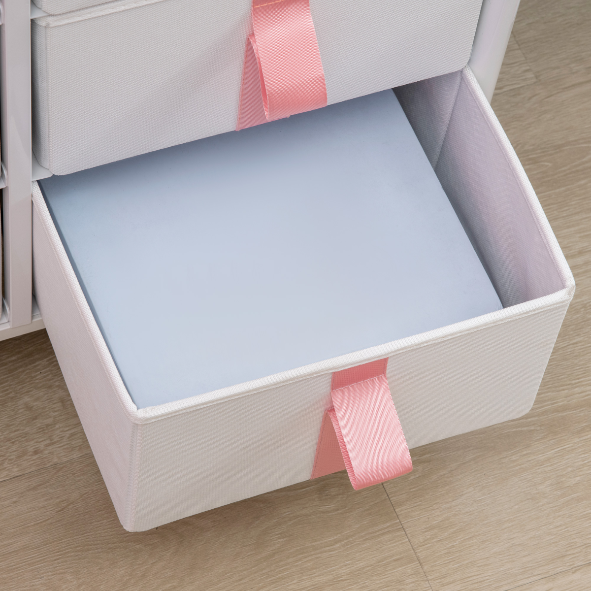 6-Drawer Fabric Chest Organizer with Metal Frame and Wood Top for Nursery Room