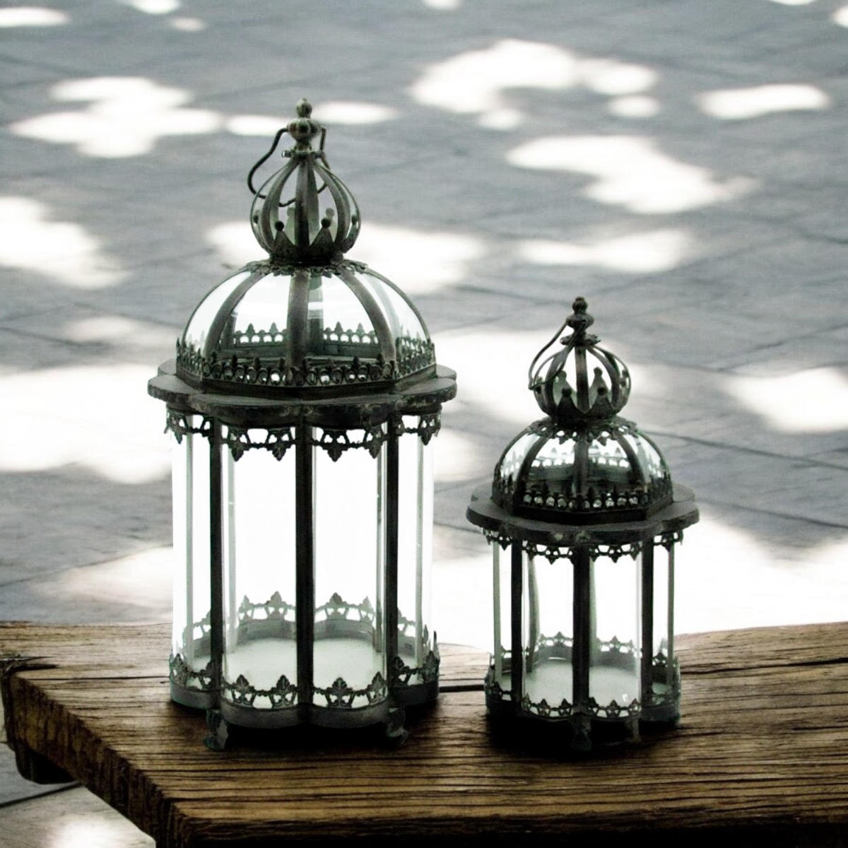 Set of 2 Hand-Finished Green Metal Garden Lanterns 65/45CM