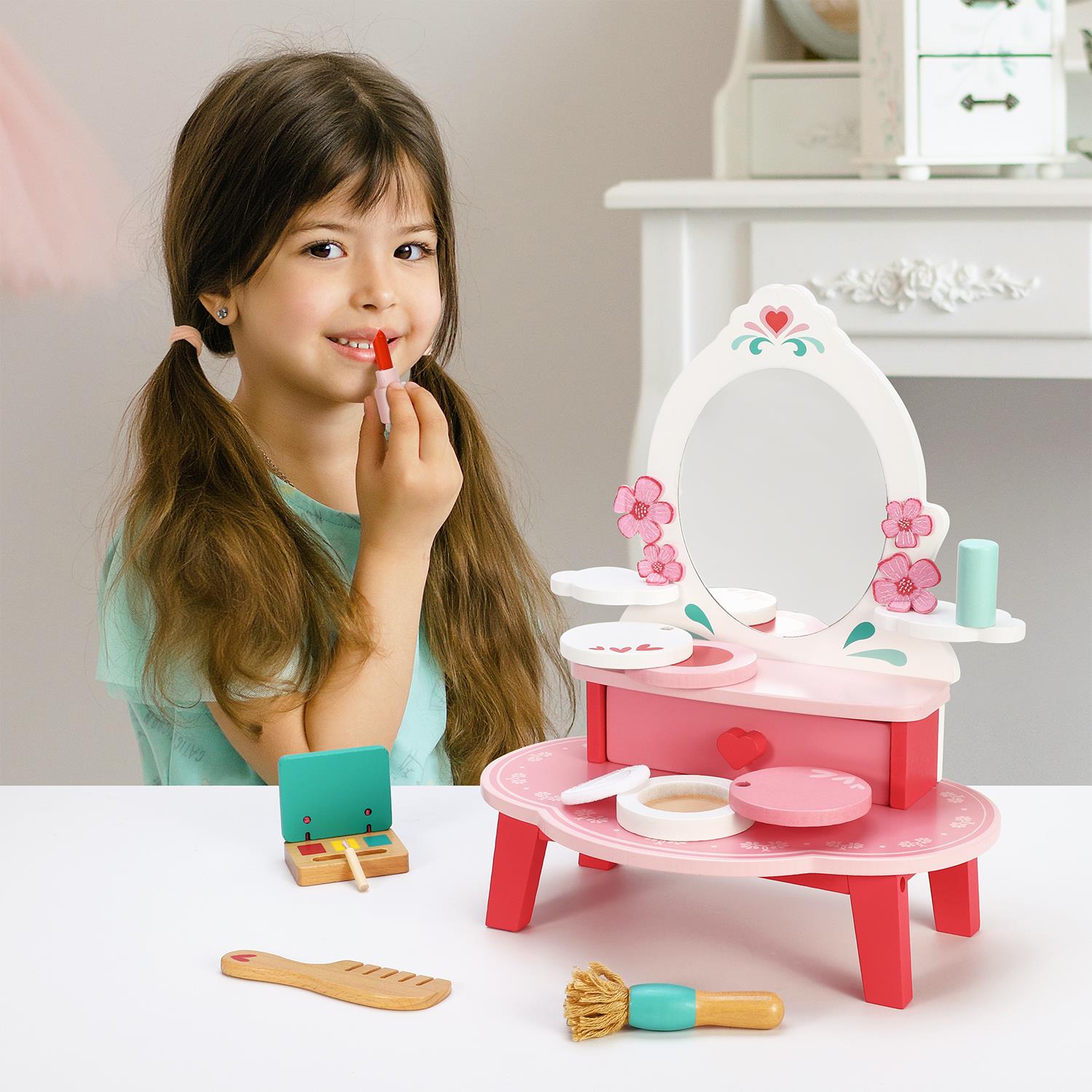 SOKA Wooden Dressing Table Top Vanity Mirror Beauty Set with Makeup Accessories