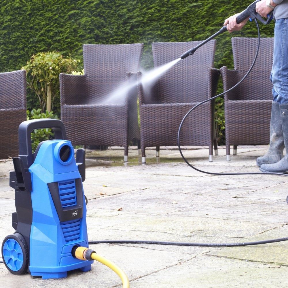 Electric High Pressure Washer 110 Bar with Adjustable Nozzle, 5M Hose, 5M Power Cord and Foam Tank