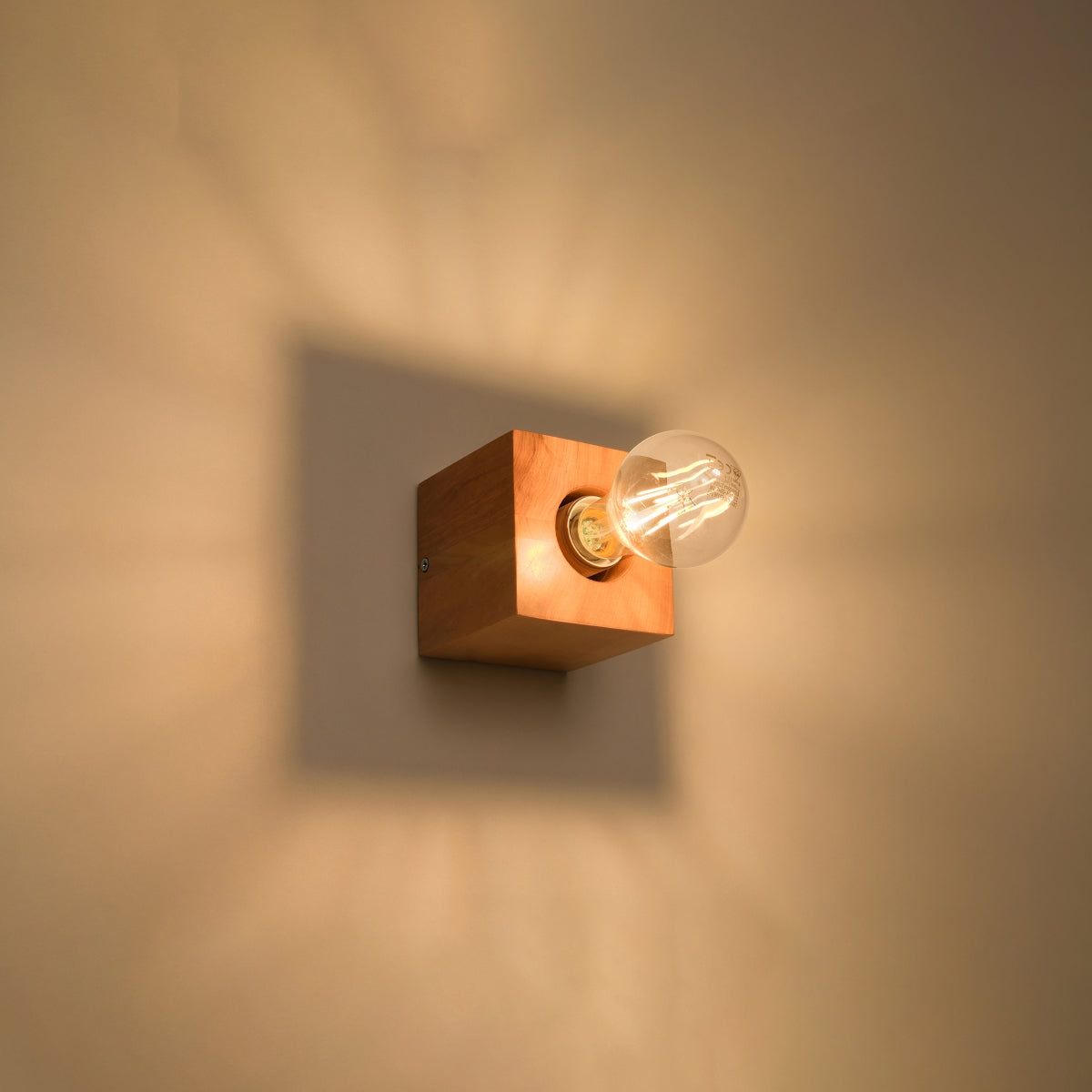 Wall lamp wood Ariz Scandinavian Design E27