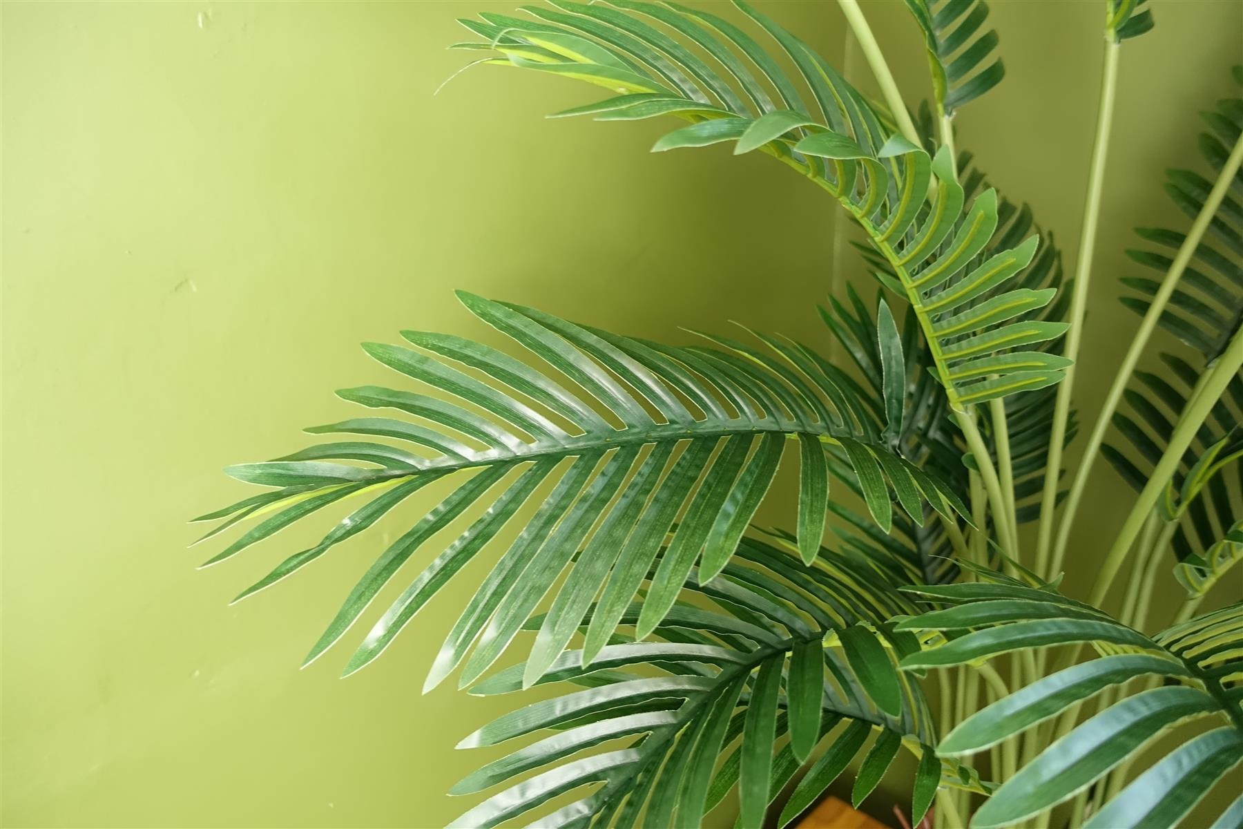 Leaf 110cm Large Artificial Areca Palm Tree Potted in Black Pot