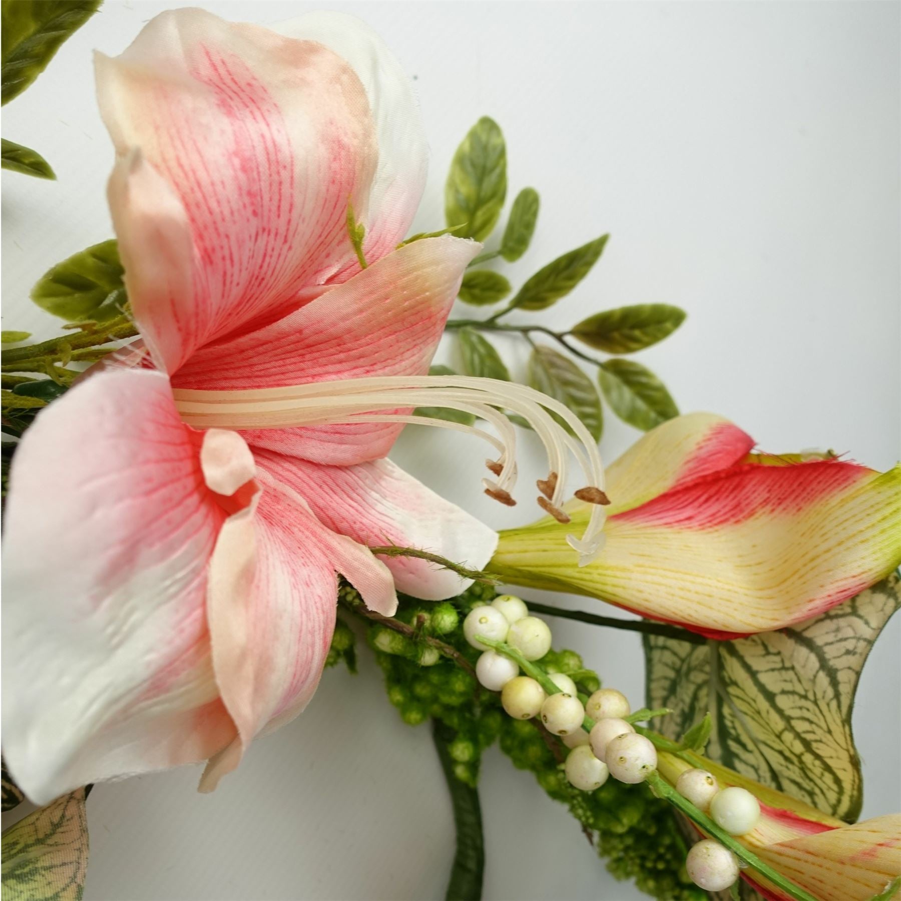 Leaf 180cm Artificial Hanging Pink Lily Garland, Realistic Trailing Plant