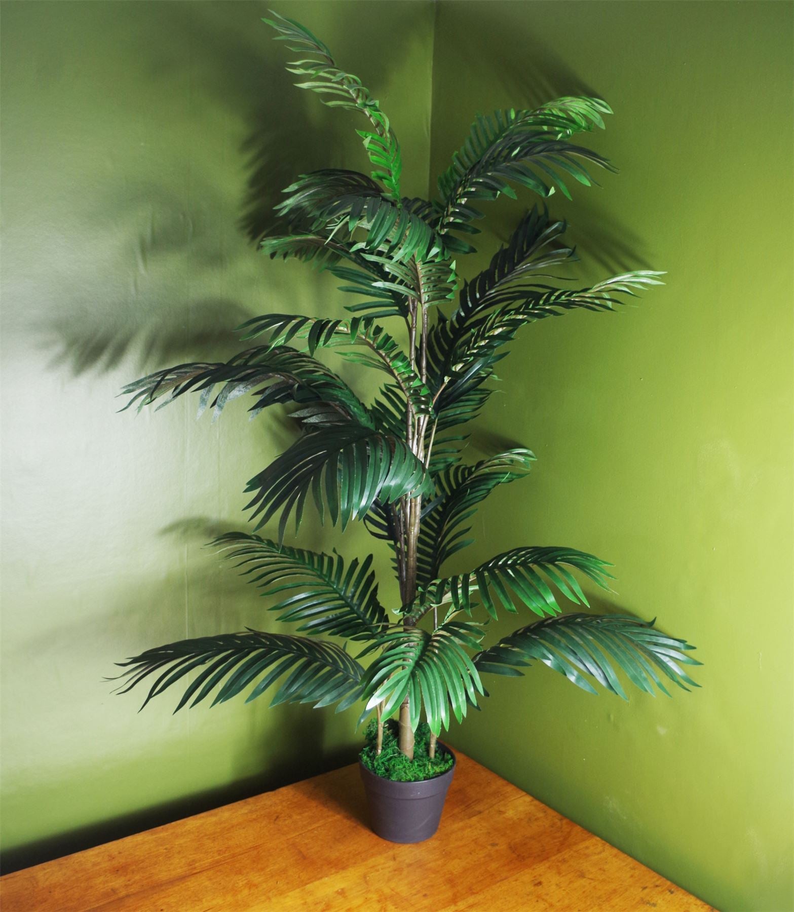 Leaf 140cm Large Bushy Artificial Palm Tree in Plain Plastic Pot
