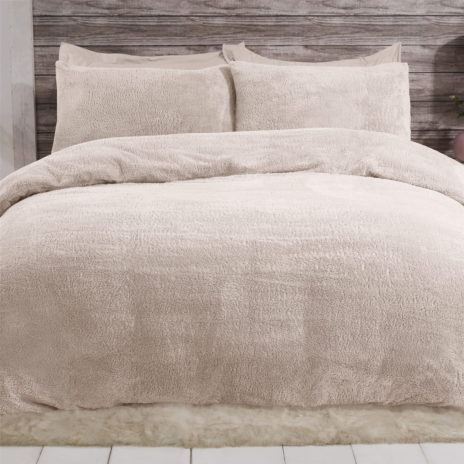 Sleepdown Teddy Fleece Bedding Set Natural – Duvet Set with Pillowcase(s)
