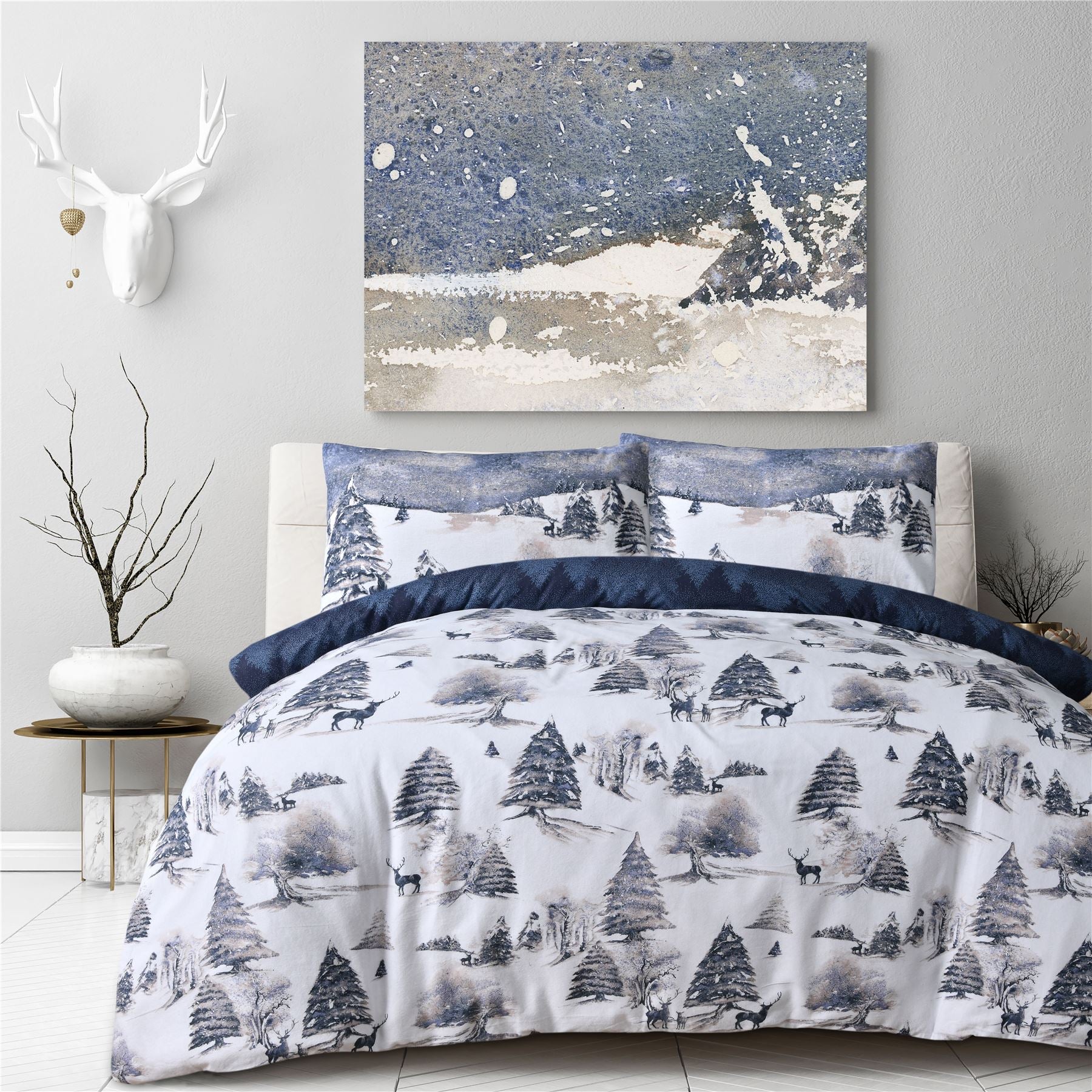 Sleepdown Stag Winter Scene Reversible Duvet Cover Set Navy with Pillowcases