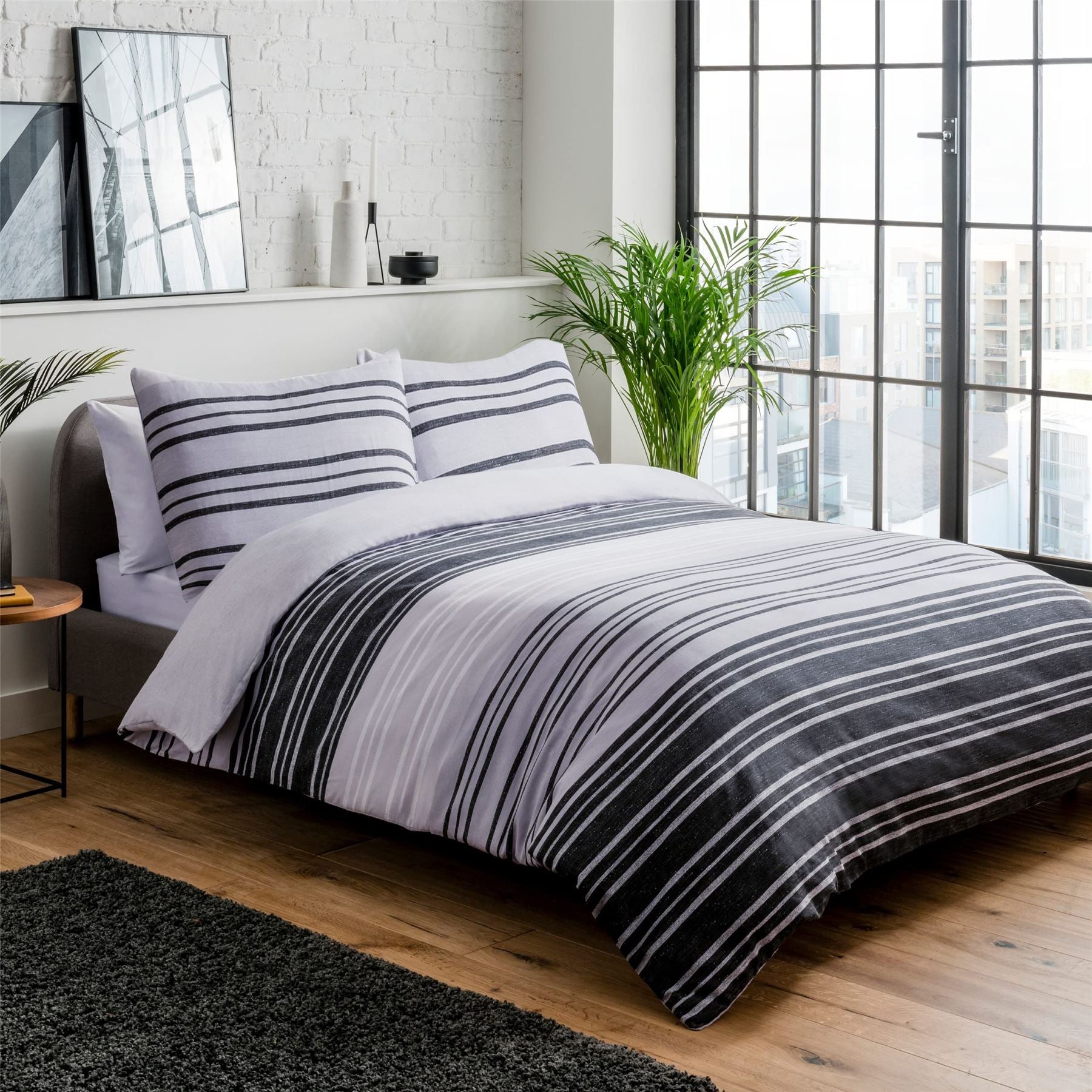 Textured Striped Black and White Duvet Cover Set with Pillowcase(s) | Sleepdown Pure Quality Range