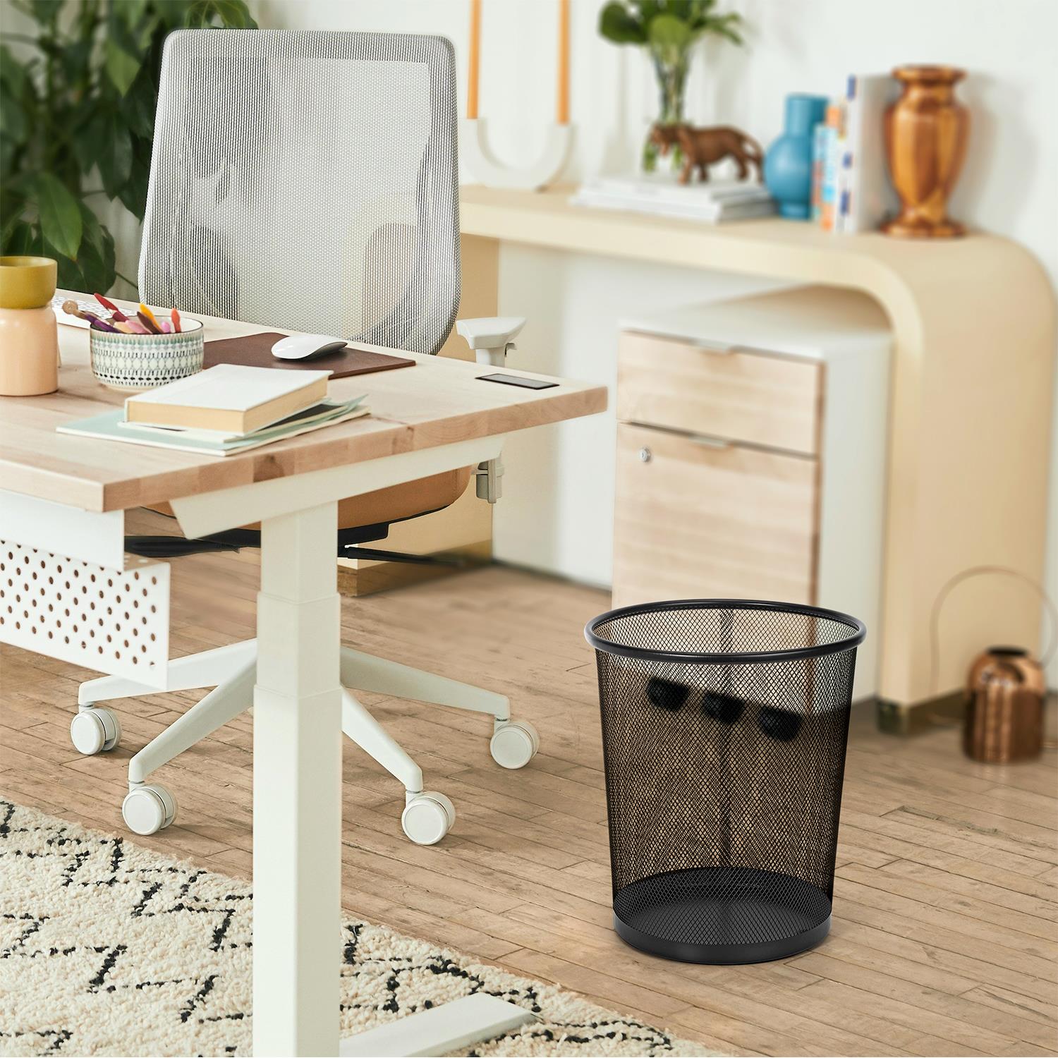 Vinsani 2-Pack Black Round Mesh Trash Cans