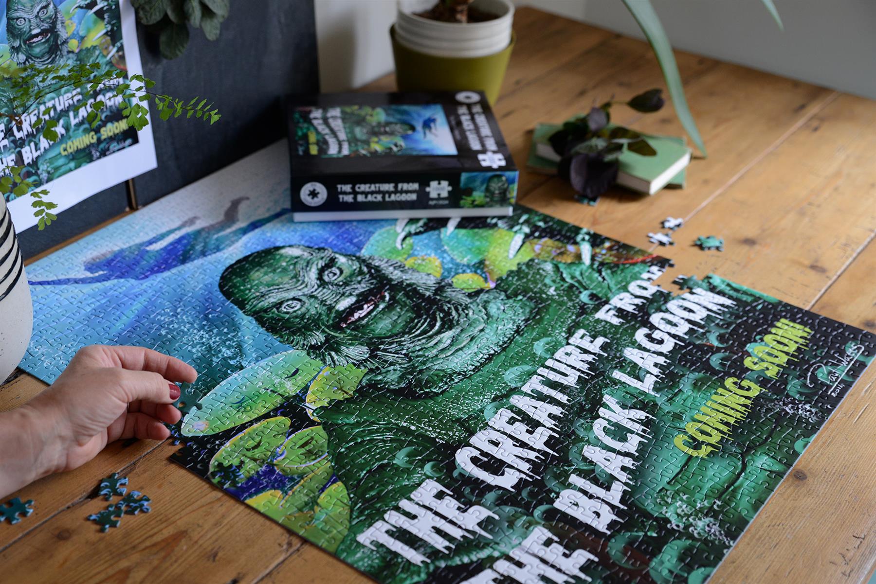 Creature from the Black Lagoon 1000-Piece Horror Jigsaw Puzzle