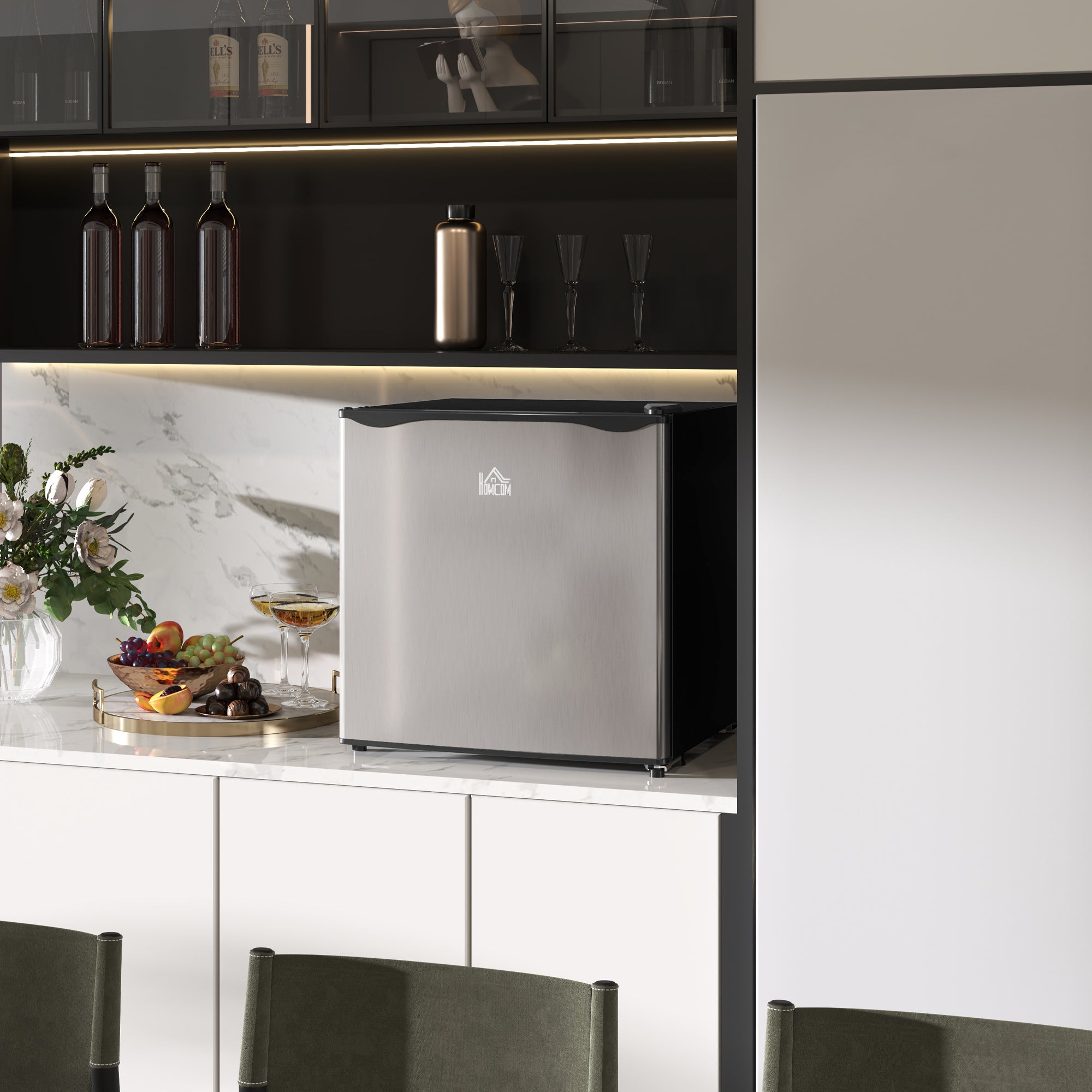 HOMCOM 46L Countertop Mini Fridge with Chiller Box, Silver