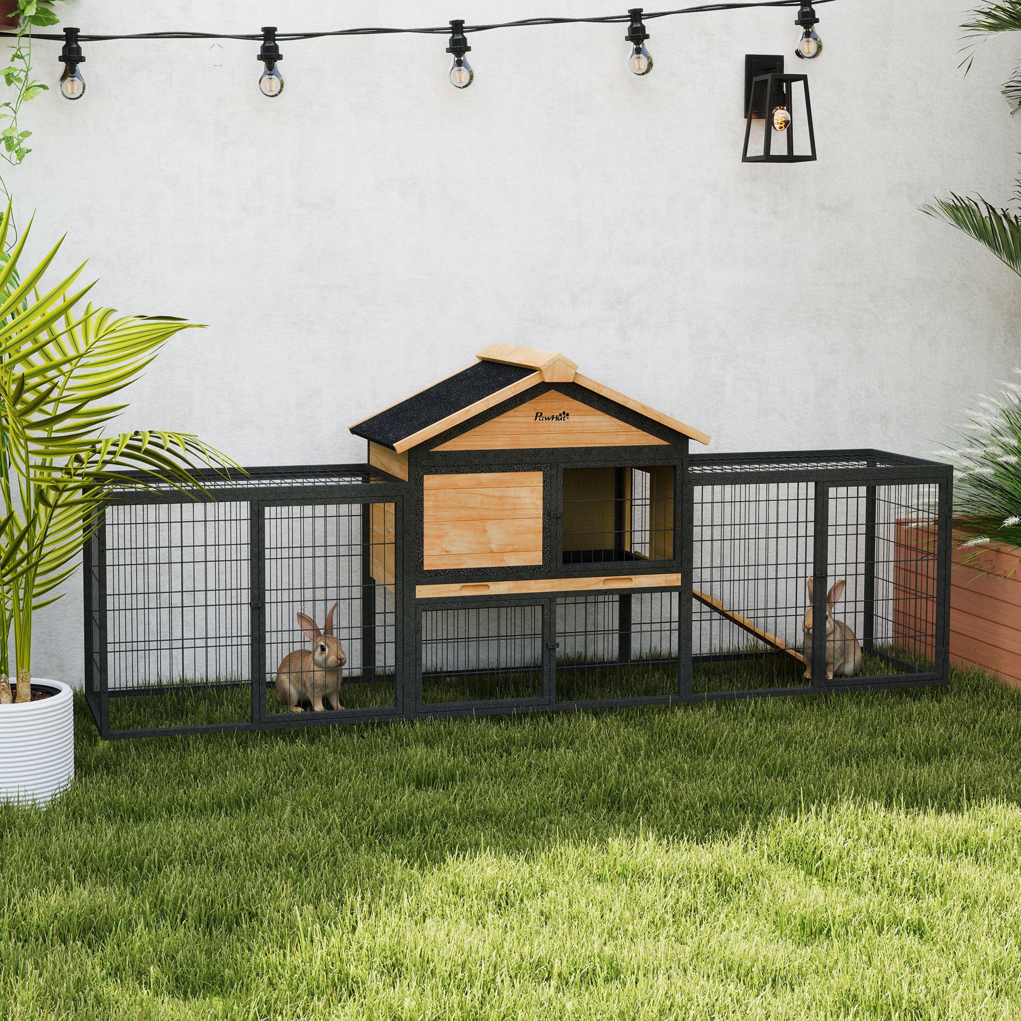 PawHut Outdoor Rabbit Hutch with Steel Run and Removable Tray