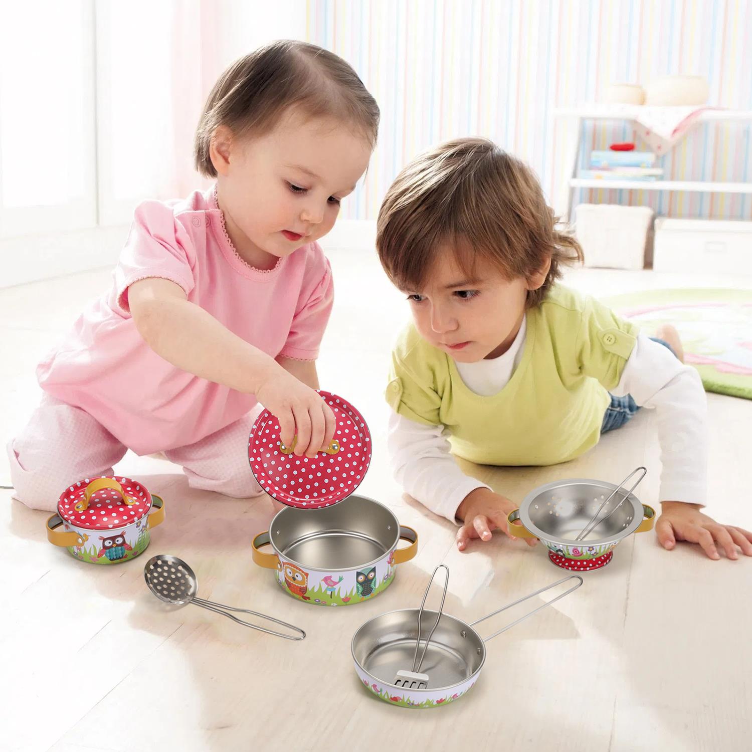 SOKA 10 Piece Kids Kitchenware Set with Animals Illustrations and Carry Case