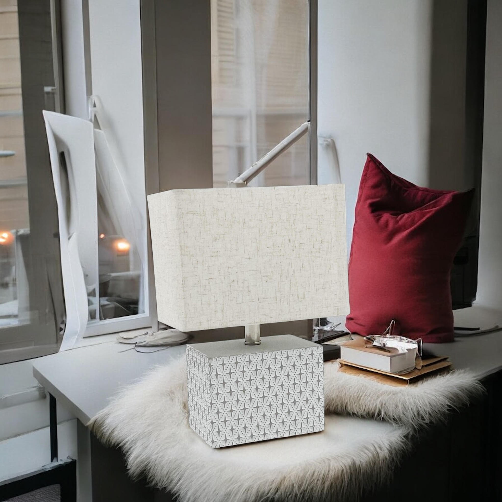 MSL 20cm Traditional Ceramic Table Lamp with Shade, Inline Rocker Switch, Double Insulated