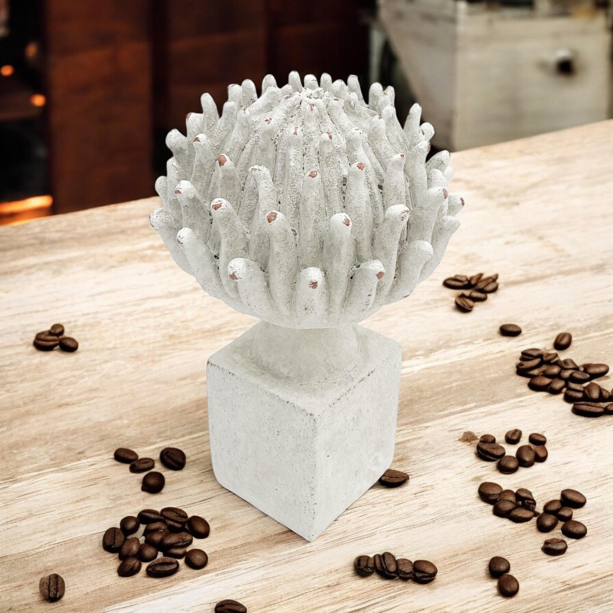 MSL 27cm Resin Flower Hand Finished Indoor Outdoor Home Decor