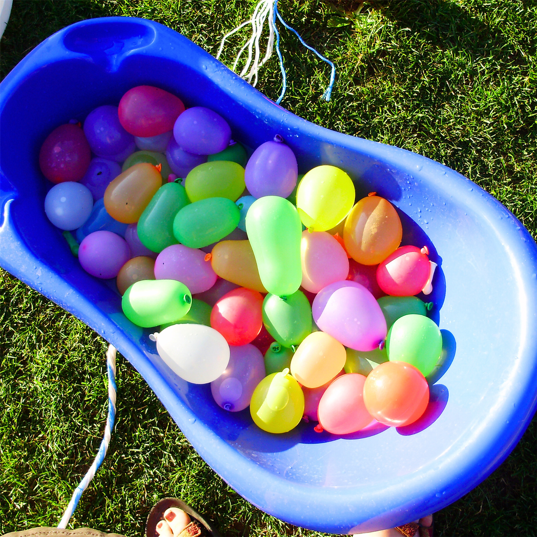 SOKA Play Imagine Learn 1000-Piece Water Bomb Pack with Nozzle