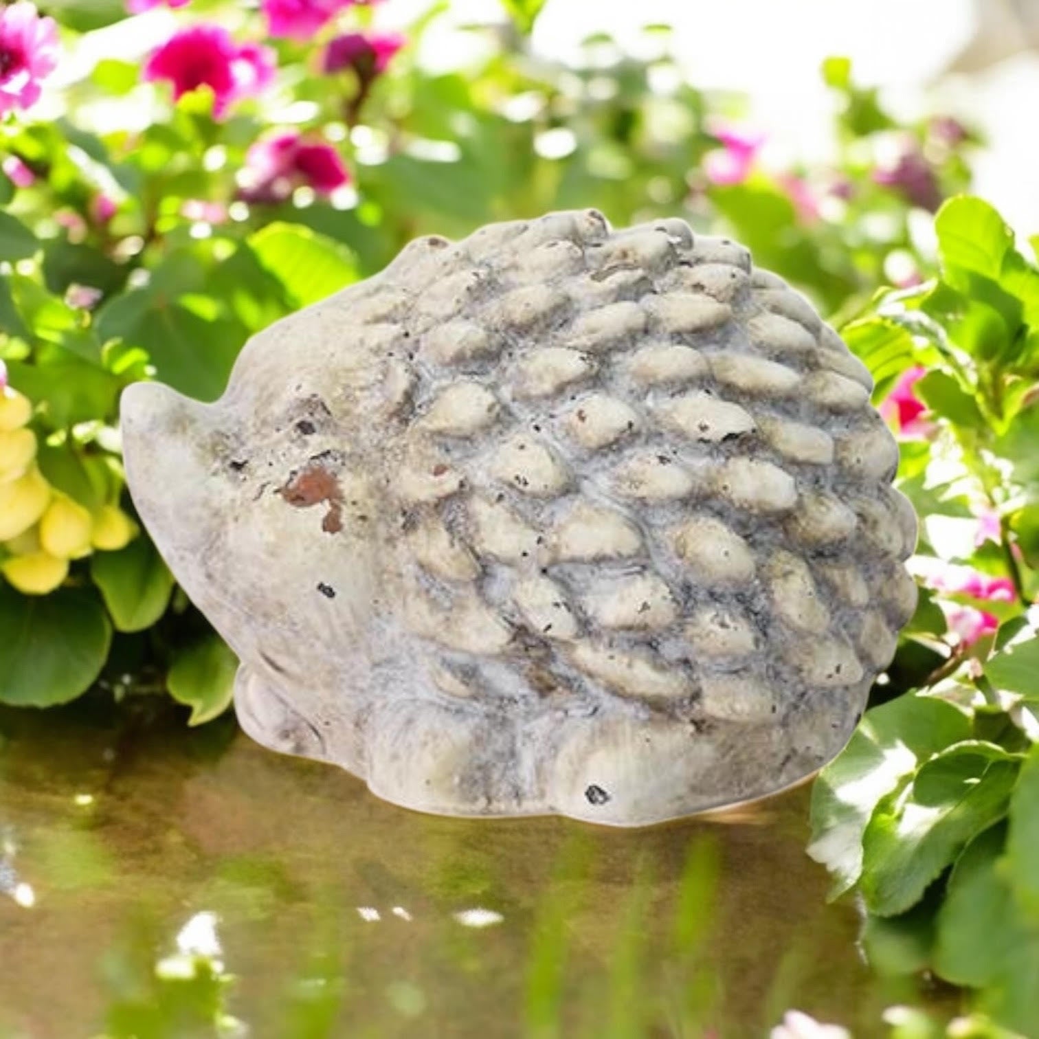 MSL 10cm Cream Cement Hedgehog Garden Ornament