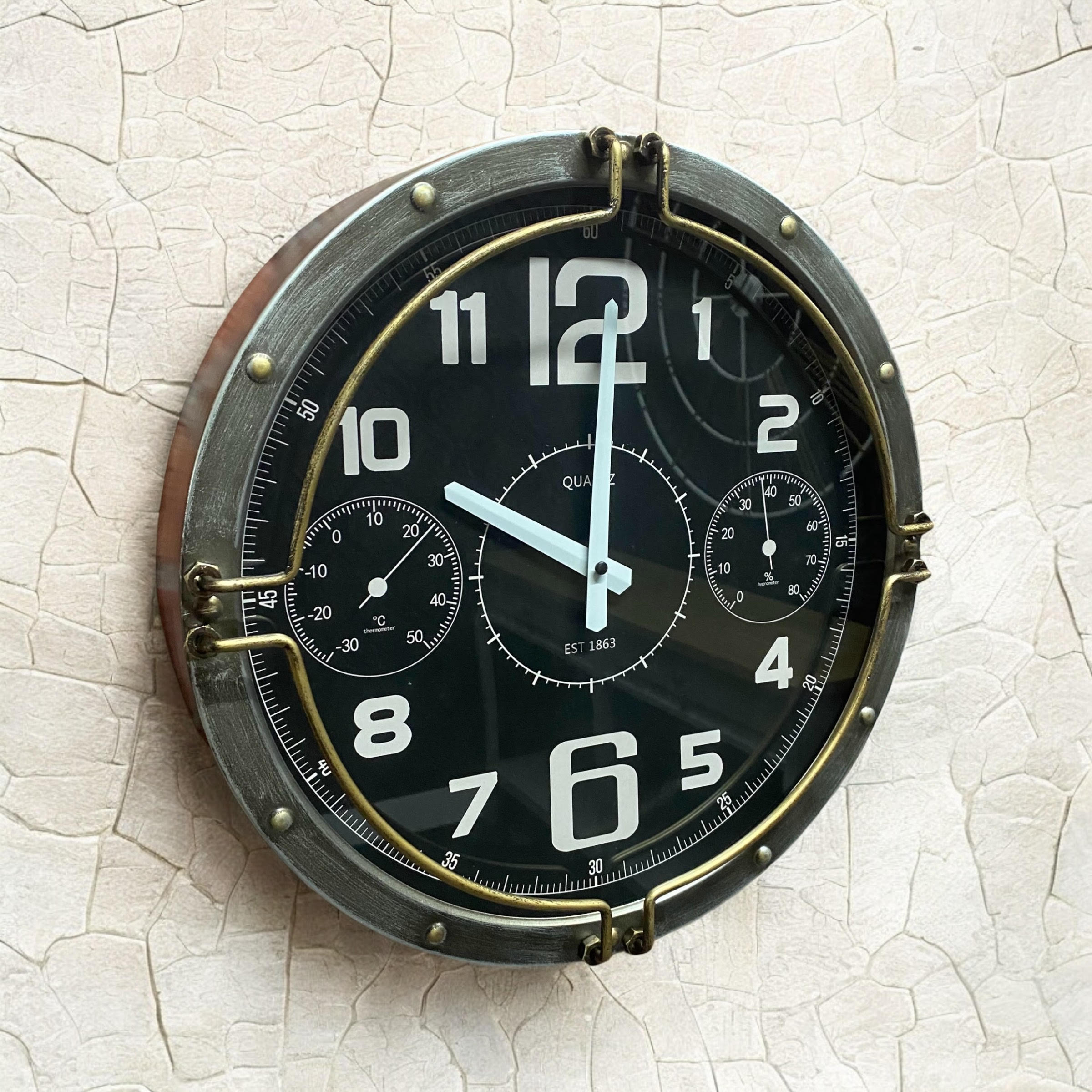 MSL 40cm Wall Clock with Brass Fittings and Black Clock Face, Requires 1 x AA Battery
