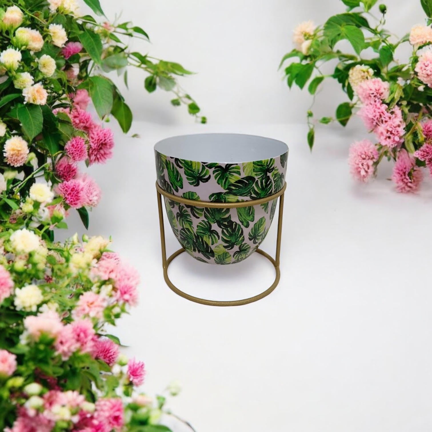 MSL 13cm Iron Planter on Stand