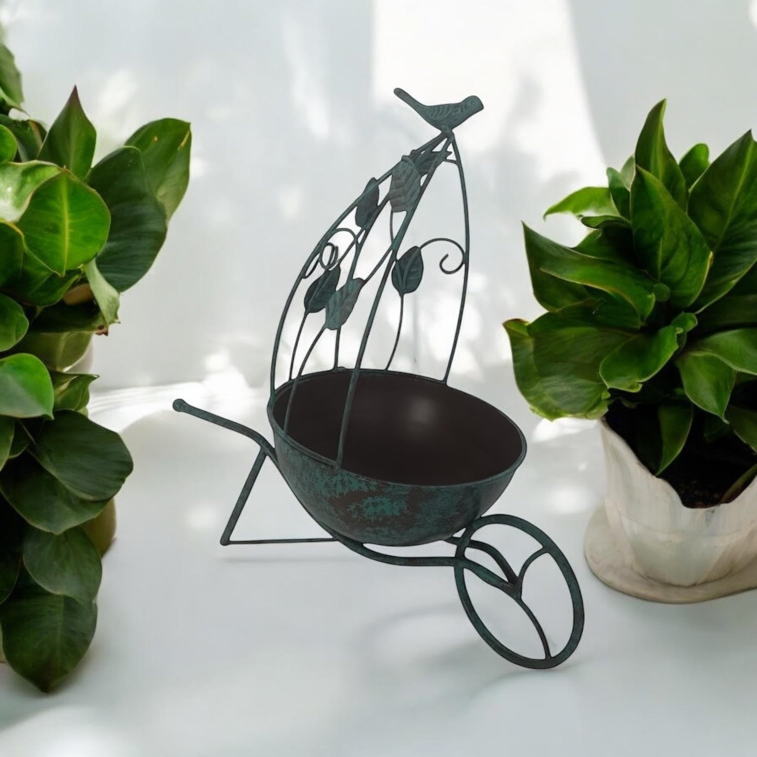 MSL 36cm Green Metal Garden Planter Quirky Plant Pot