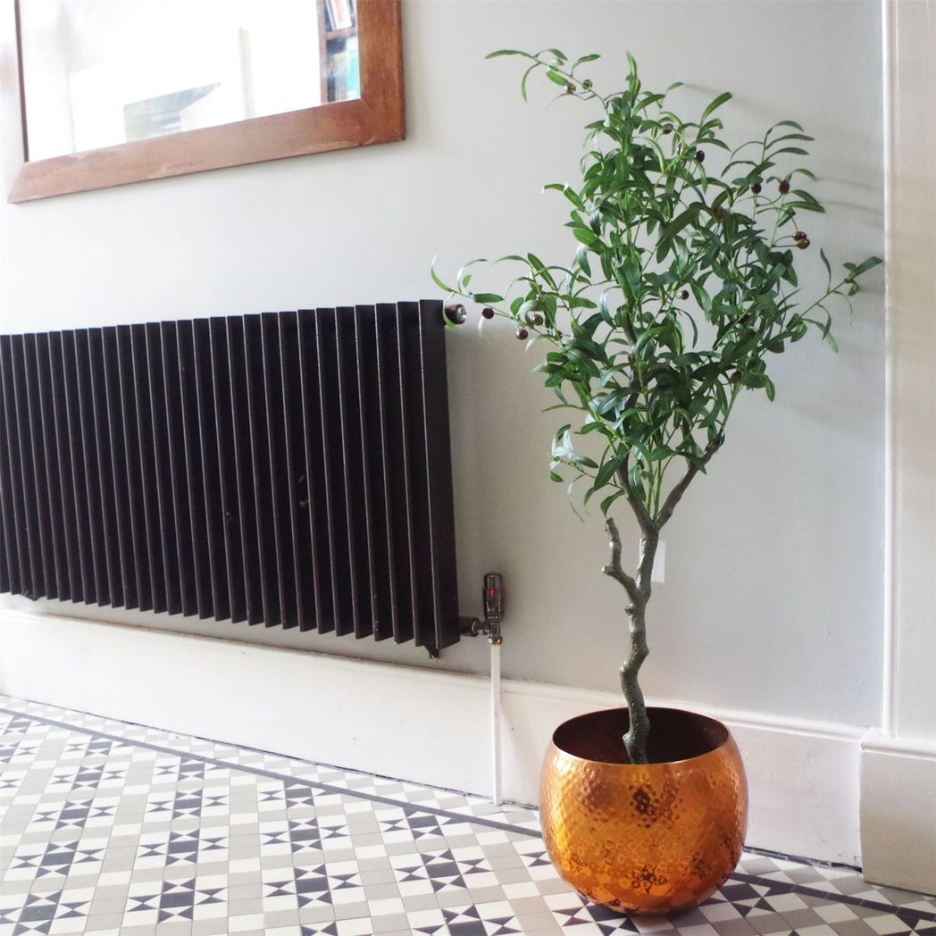 Leaf 120cm Artificial Olive Tree in Moss-Covered Pot Natural Style