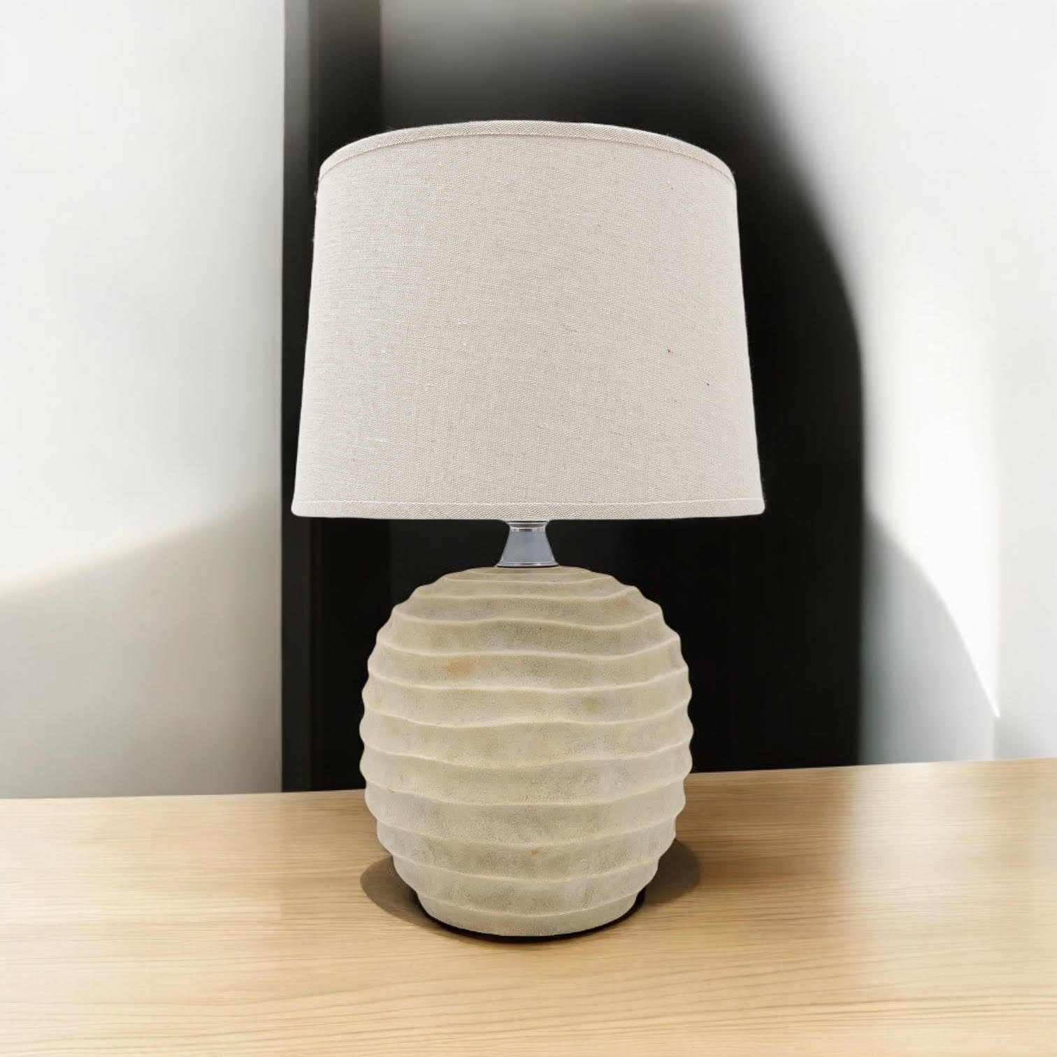 MSL Traditional Table Lamp 44 x 20 x 20 cm with Inline Rocker Switch and Double Insulated Design