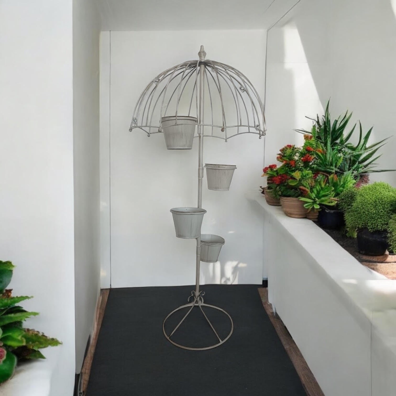 MSL 130cm Cream Metal Garden Planter