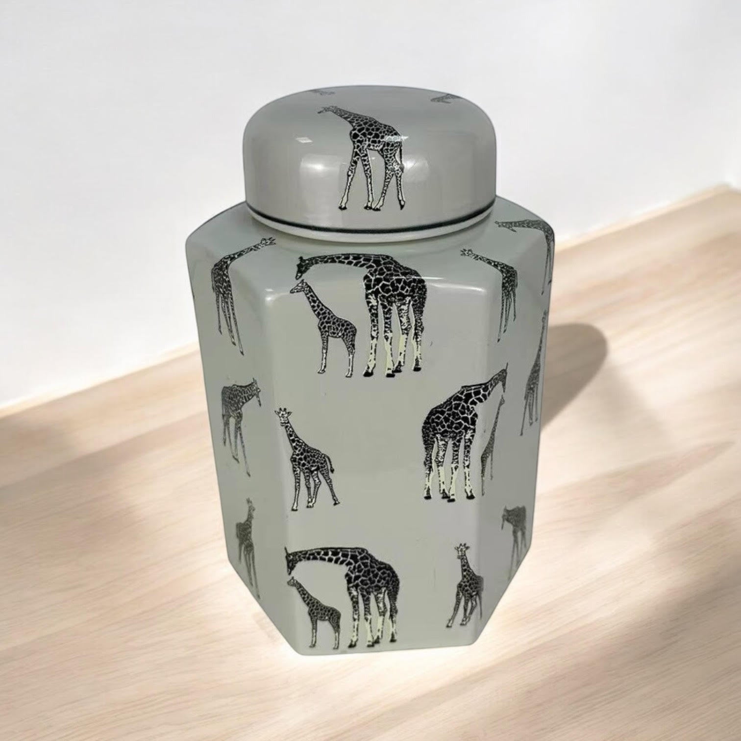 MSL 18cm Ginger Jar Giraffe Glazed Umbrella Stand Vase