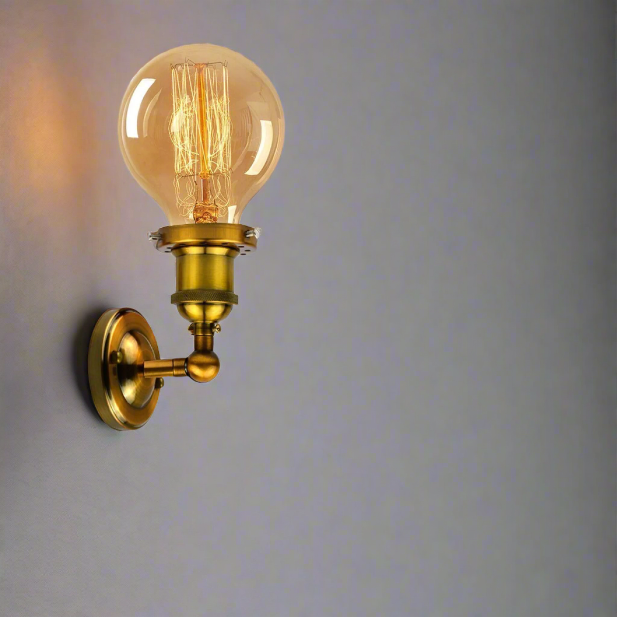 Vintage Industrial Metal Wall Sconce with E27 Edison Lamp Holder