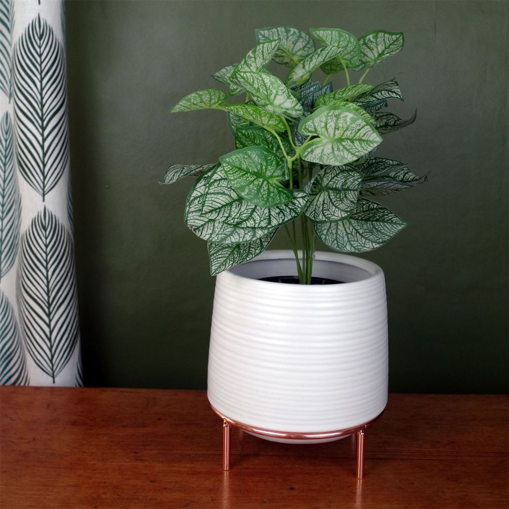 White Ceramic Leaf Design Planter with Metal Stand, 18cm High